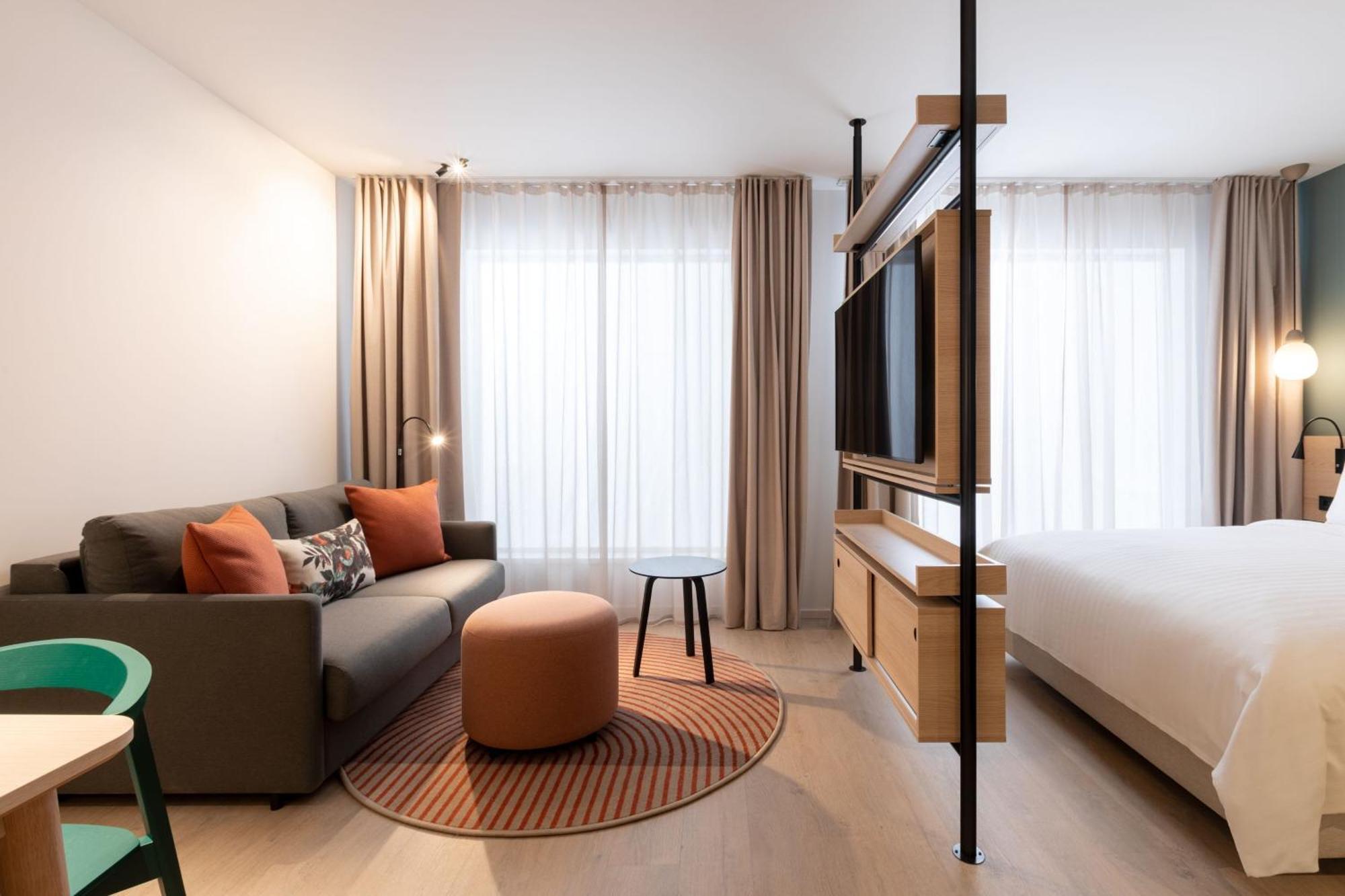 Element By Westin Wroclaw Hotel Bagian luar foto
